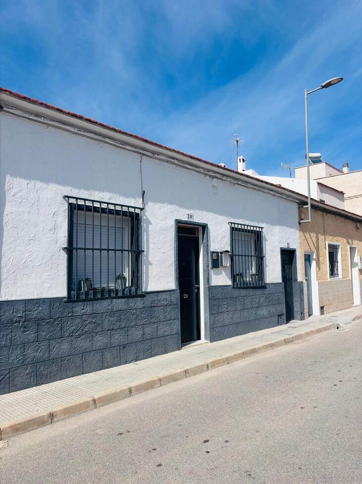 4 Bed, HouseFor Sale, San Miguel de Salinas, Alicante