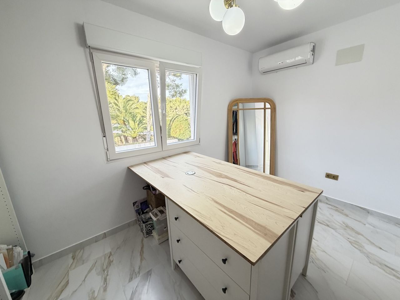 5 Bed, 2 Bath, HouseFor Sale, Orihuela Costa, Alicante