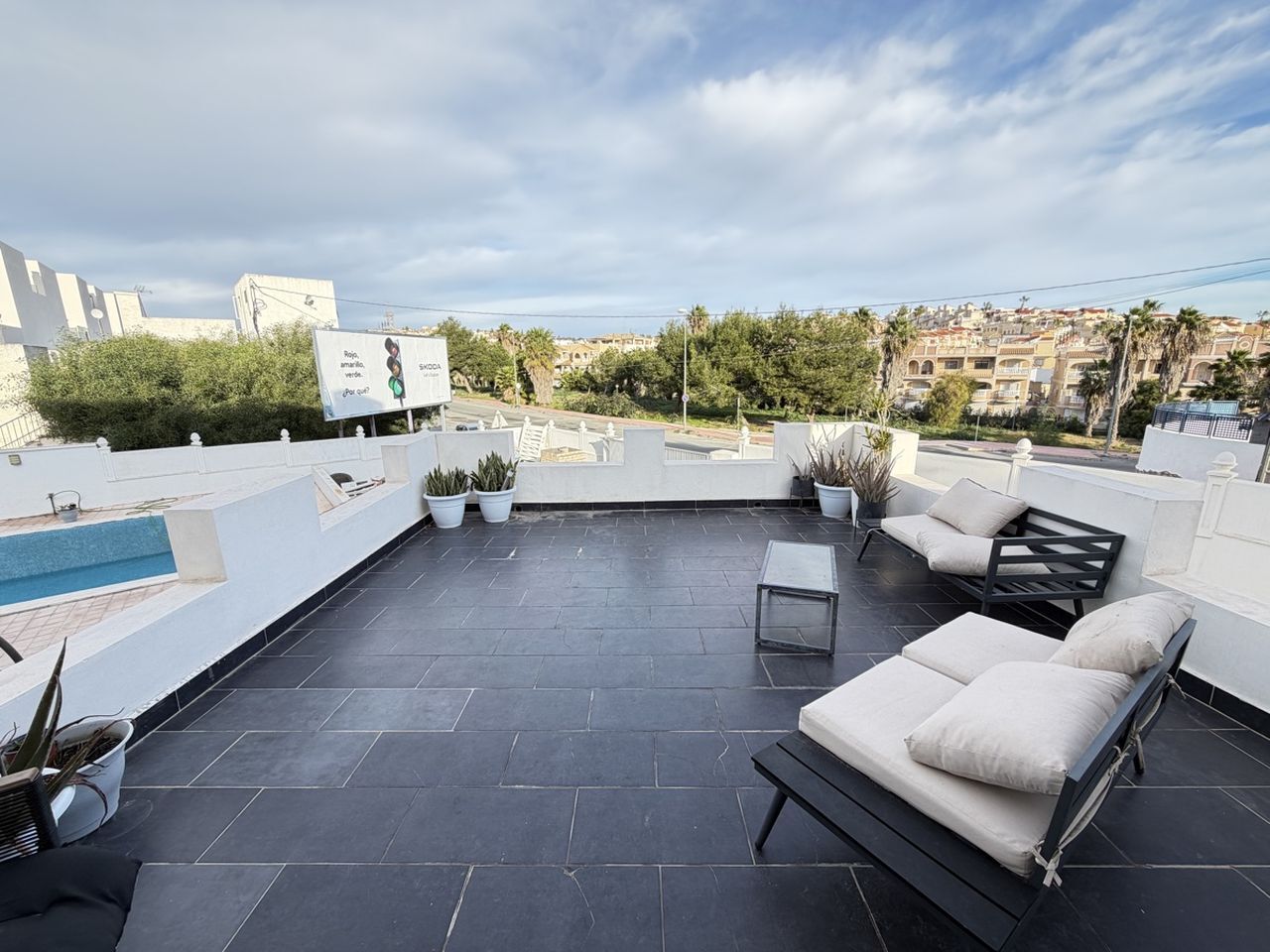 5 Bed, 2 Bath, HouseFor Sale, Orihuela Costa, Alicante