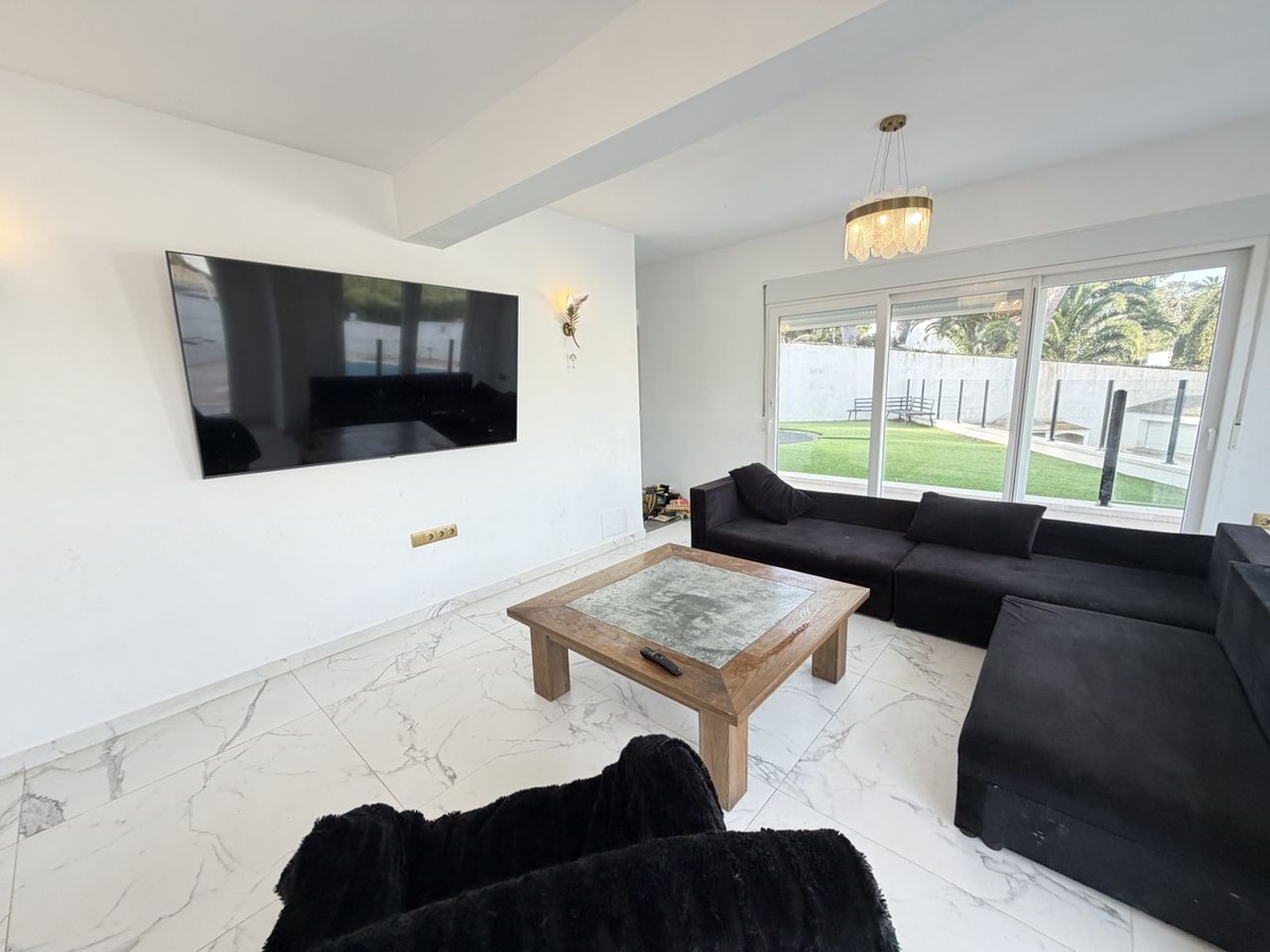 5 Bed, 2 Bath, HouseFor Sale, Orihuela Costa, Alicante