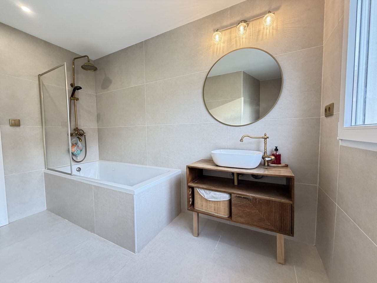 5 Bed, 2 Bath, HouseFor Sale, Orihuela Costa, Alicante