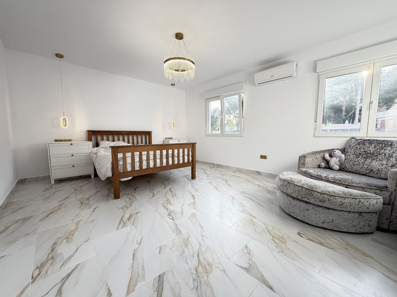 5 Bed, 2 Bath, HouseFor Sale, Orihuela Costa, Alicante