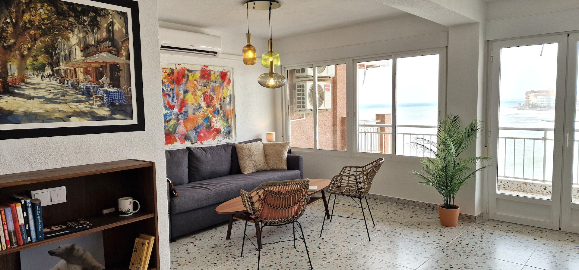 2 Bed, 1 Bath, ApartmentFor Sale, Torrevieja, Alicante