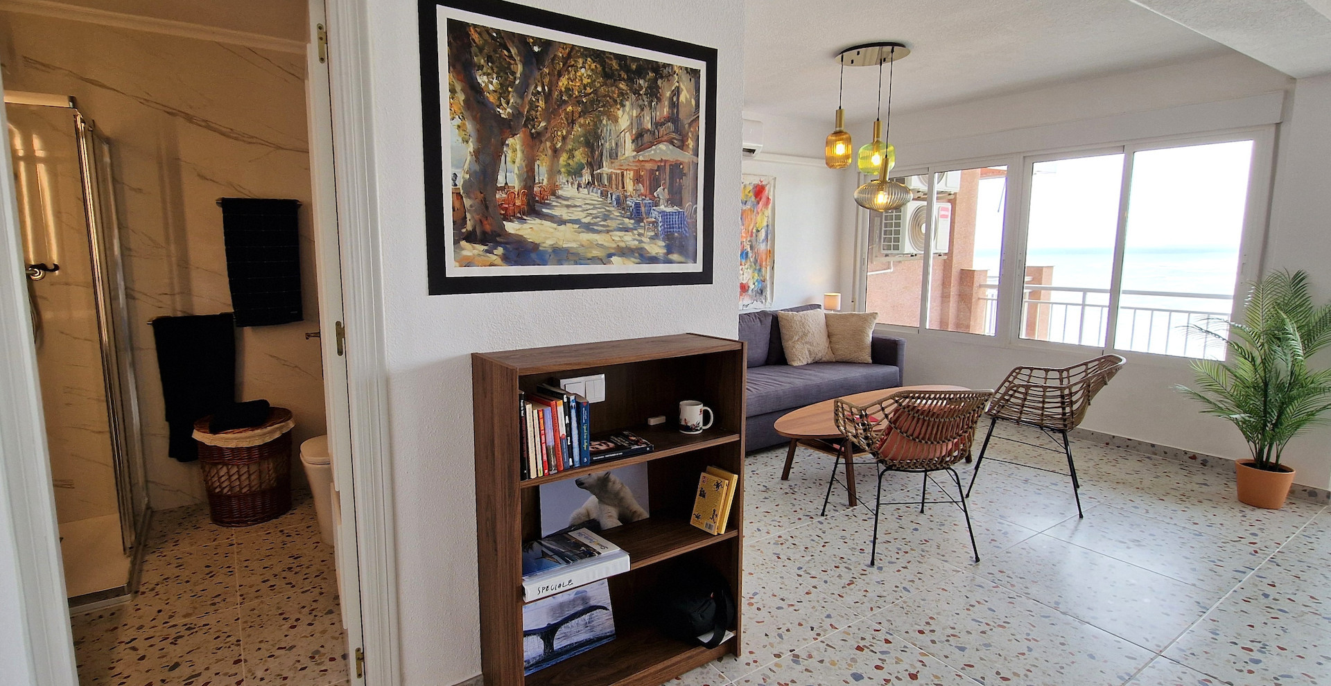 2 Bed, 1 Bath, ApartmentFor Sale, Torrevieja, Alicante