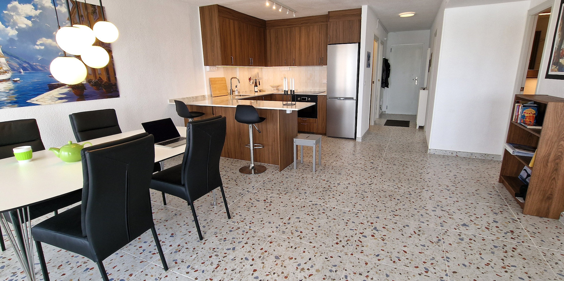2 Bed, 1 Bath, ApartmentFor Sale, Torrevieja, Alicante