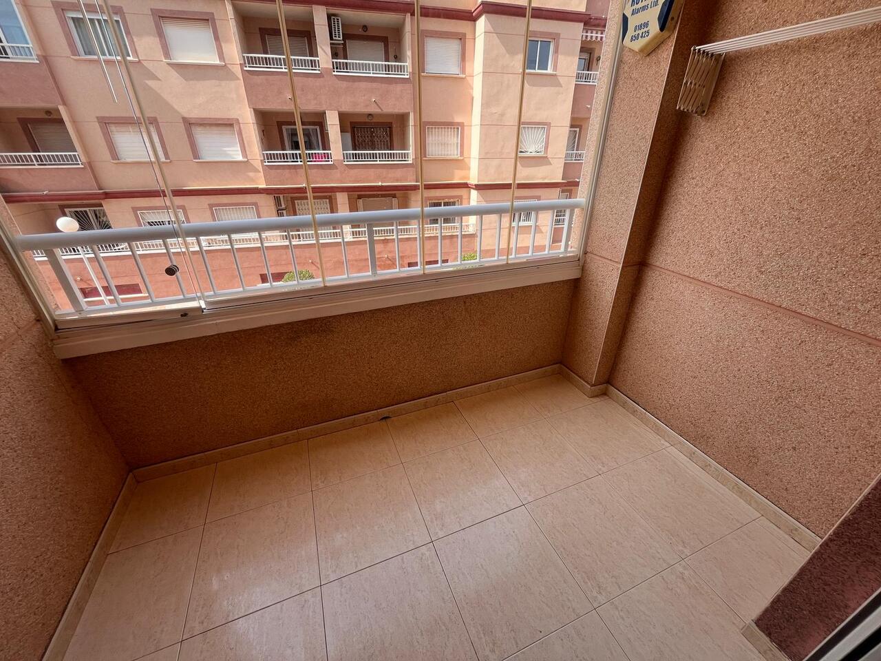 2 Bed, 1 Bath, ApartmentFor Sale, Algorfa, Alicante