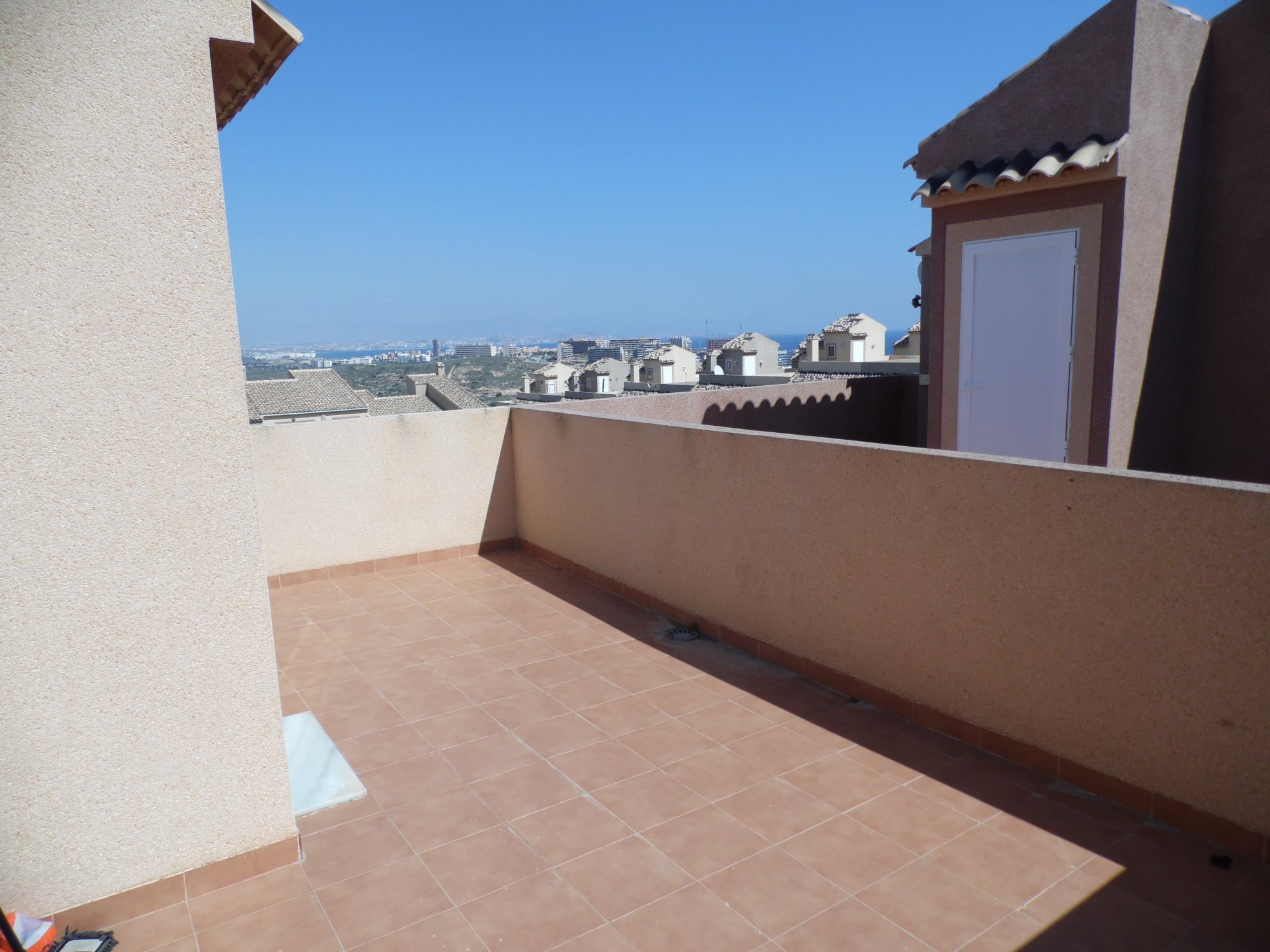 Gran Alacant, Alicante, 2 Bedrooms Bedrooms, ,3 BathroomsBathrooms,For Sale,OPGA065
