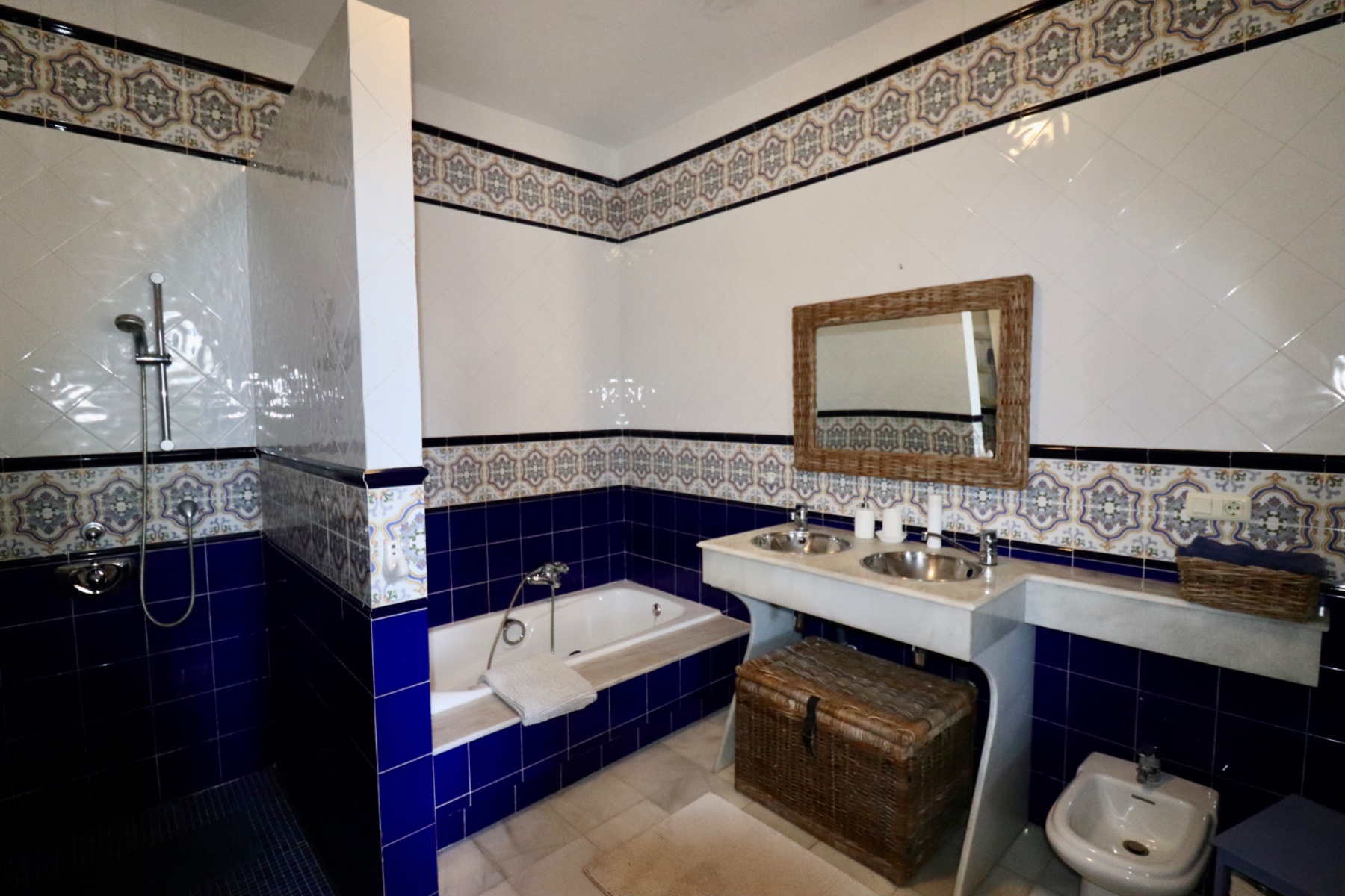 6 Bed, 4 Bath, HouseFor Sale, Rojales, Alicante