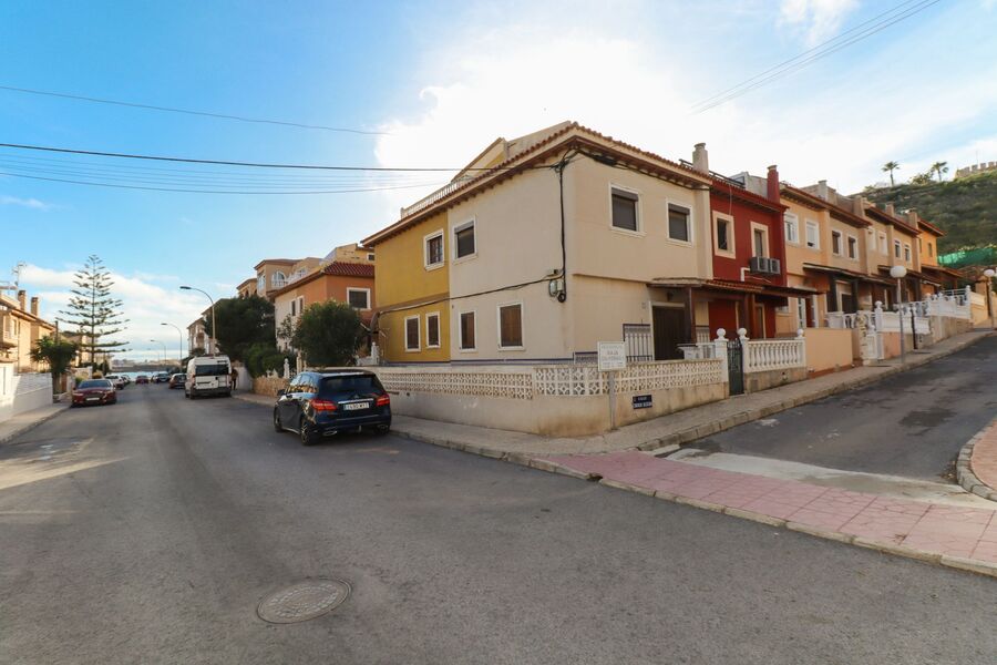3 Bed, 2 Bath, HouseFor Sale, La Mata, Alicante