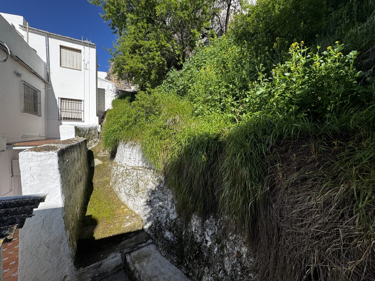 3 Bed, 1 Bath, HouseFor Sale, Olvera, Andalucia