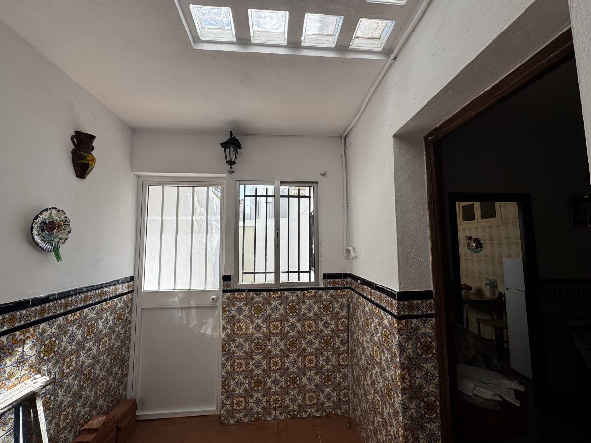3 Bed, 1 Bath, HouseFor Sale, Olvera, Andalucia