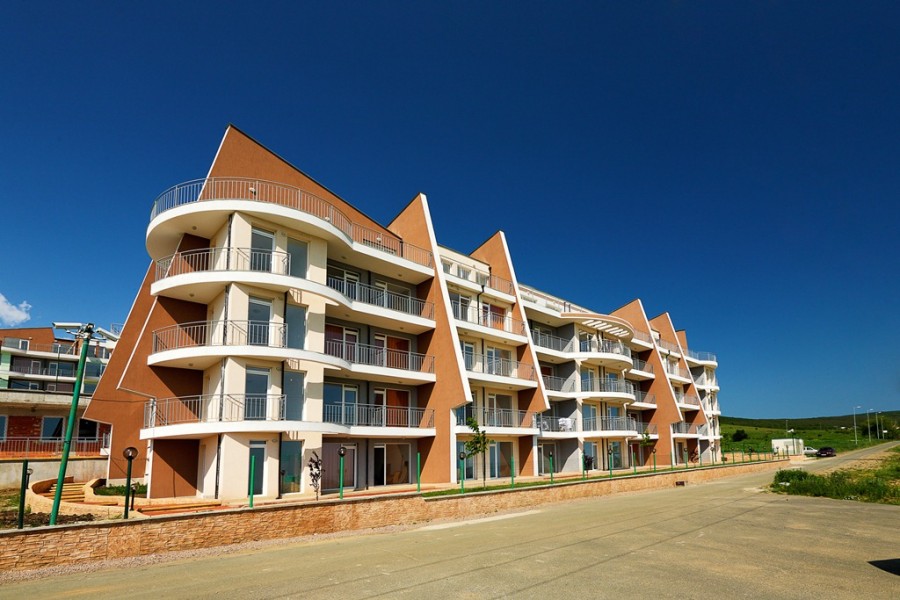 1 Bed, 1 Bath, ApartmentFor Sale, KosharItsa