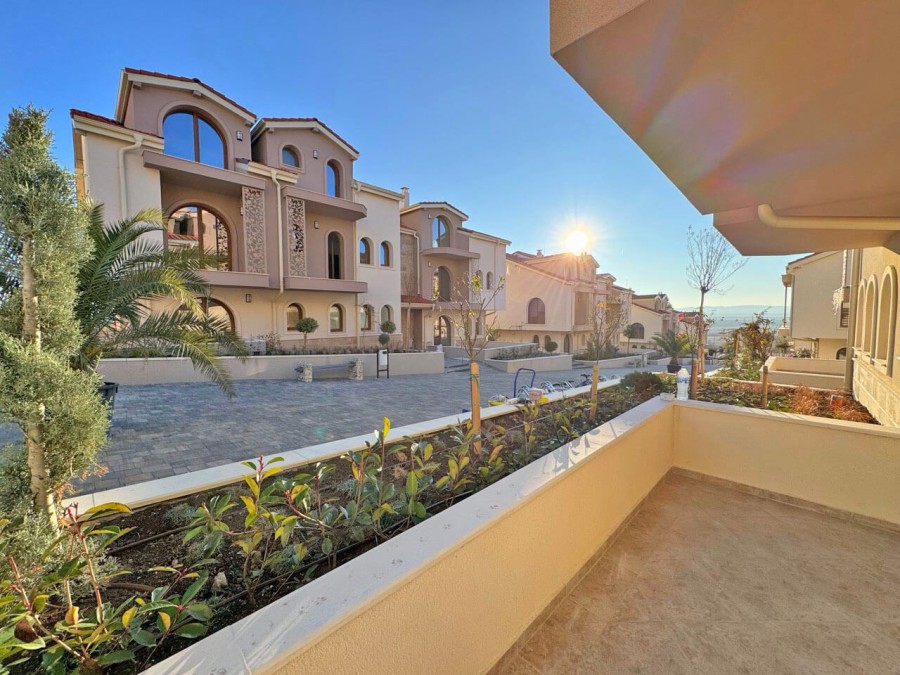 1 Bed, 1 Bath, ApartmentFor Sale, KosharItsa