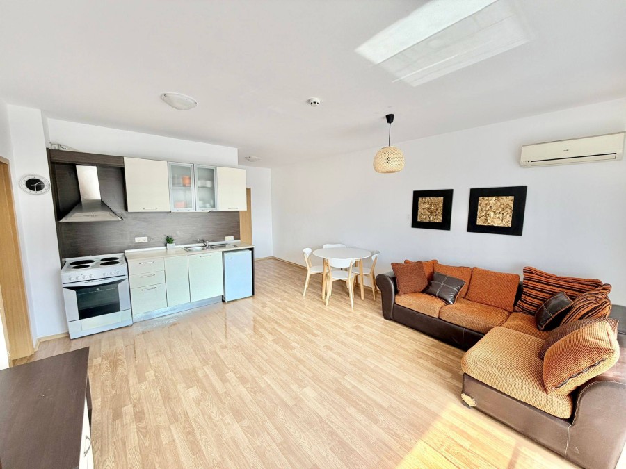 3 Bed, 2 Bath, ApartmentFor Sale, Aheloy