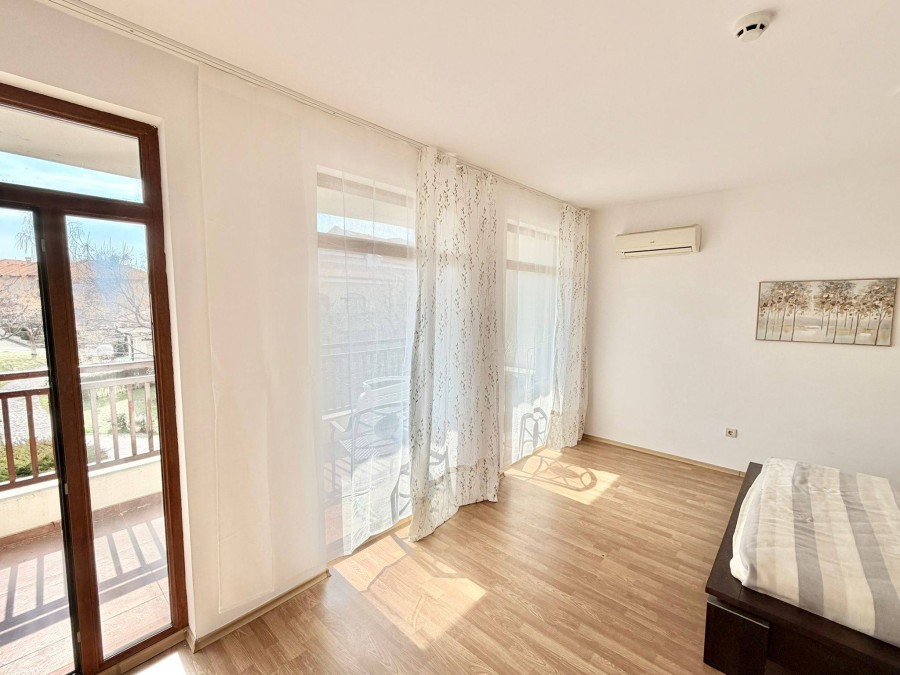 3 Bed, 2 Bath, ApartmentFor Sale, Aheloy