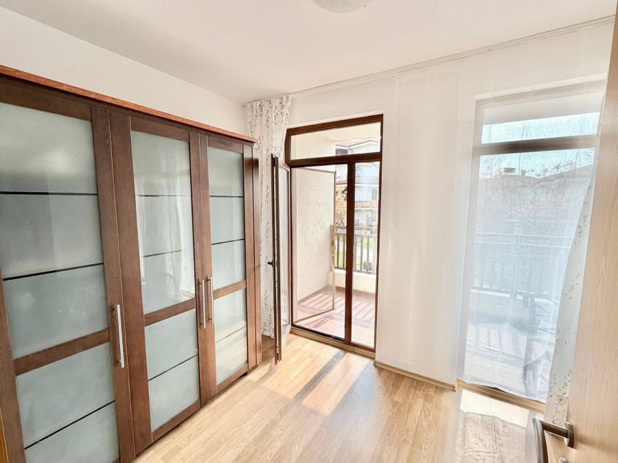 3 Bed, 2 Bath, ApartmentFor Sale, Aheloy