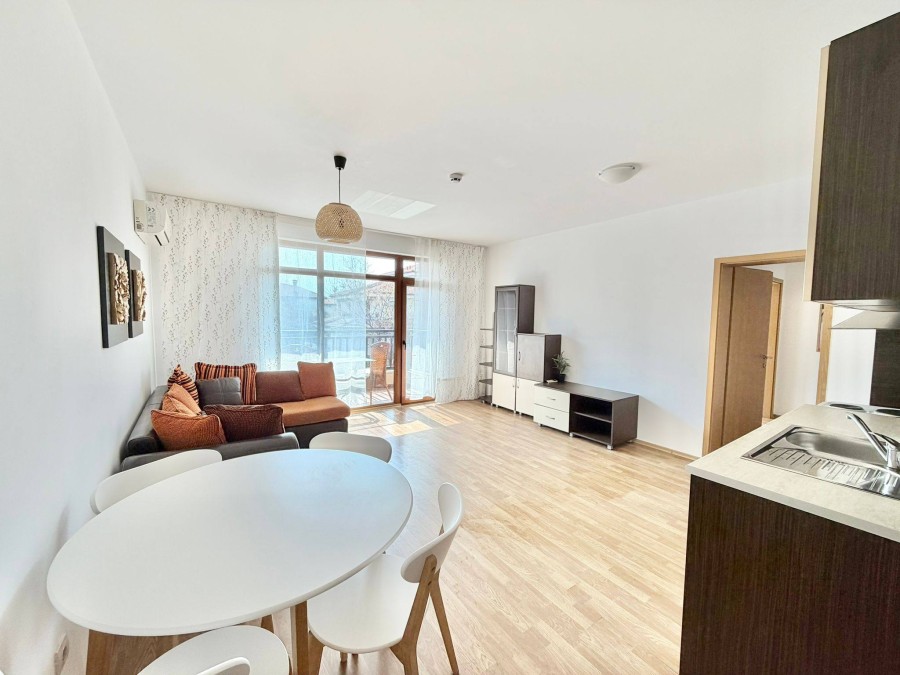 3 Bed, 2 Bath, ApartmentFor Sale, Aheloy