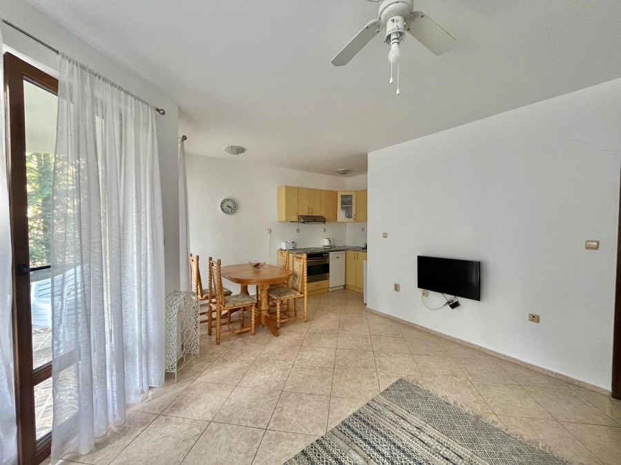 2 Bed, 1 Bath, ApartmentFor Sale, Nessebar