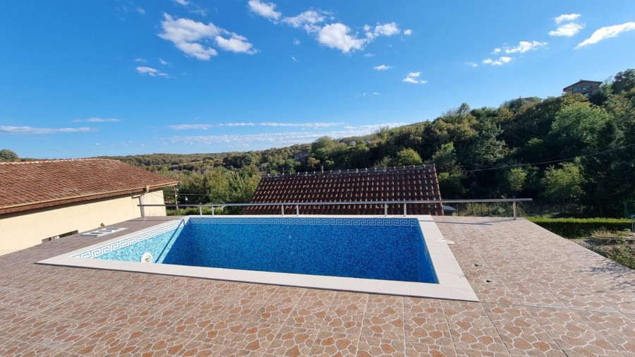 3 Bed, 1 Bath, HouseFor Sale, Novo Panicharevo