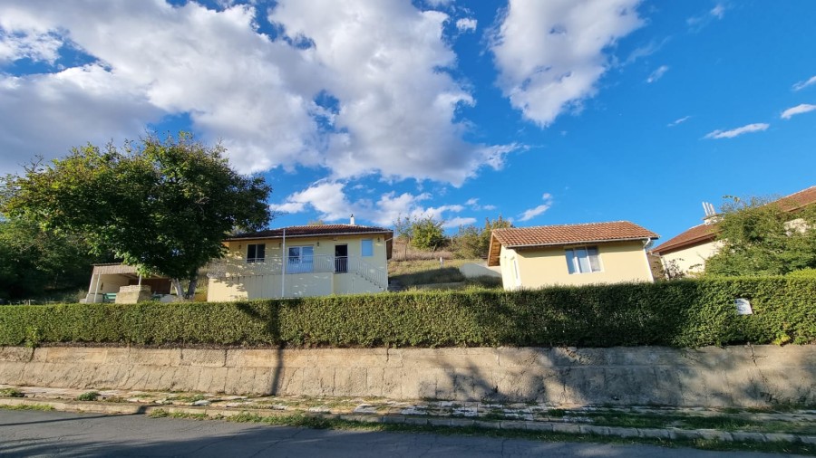 3 Bed, 1 Bath, HouseFor Sale, Novo Panicharevo