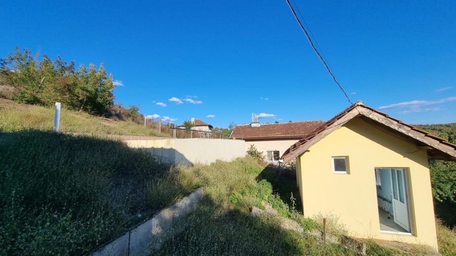 3 Bed, 1 Bath, HouseFor Sale, Novo Panicharevo