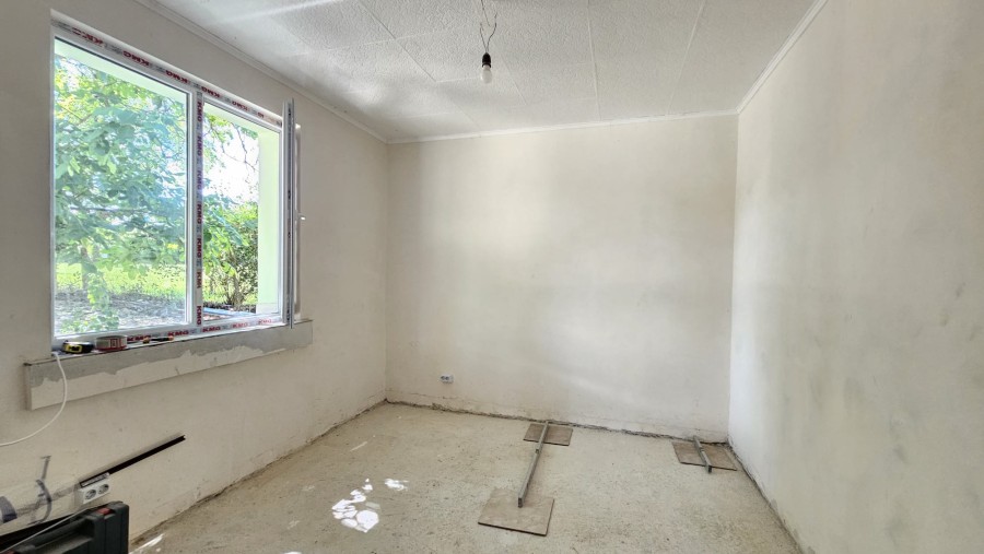 3 Bed, 1 Bath, HouseFor Sale, Dyulevo