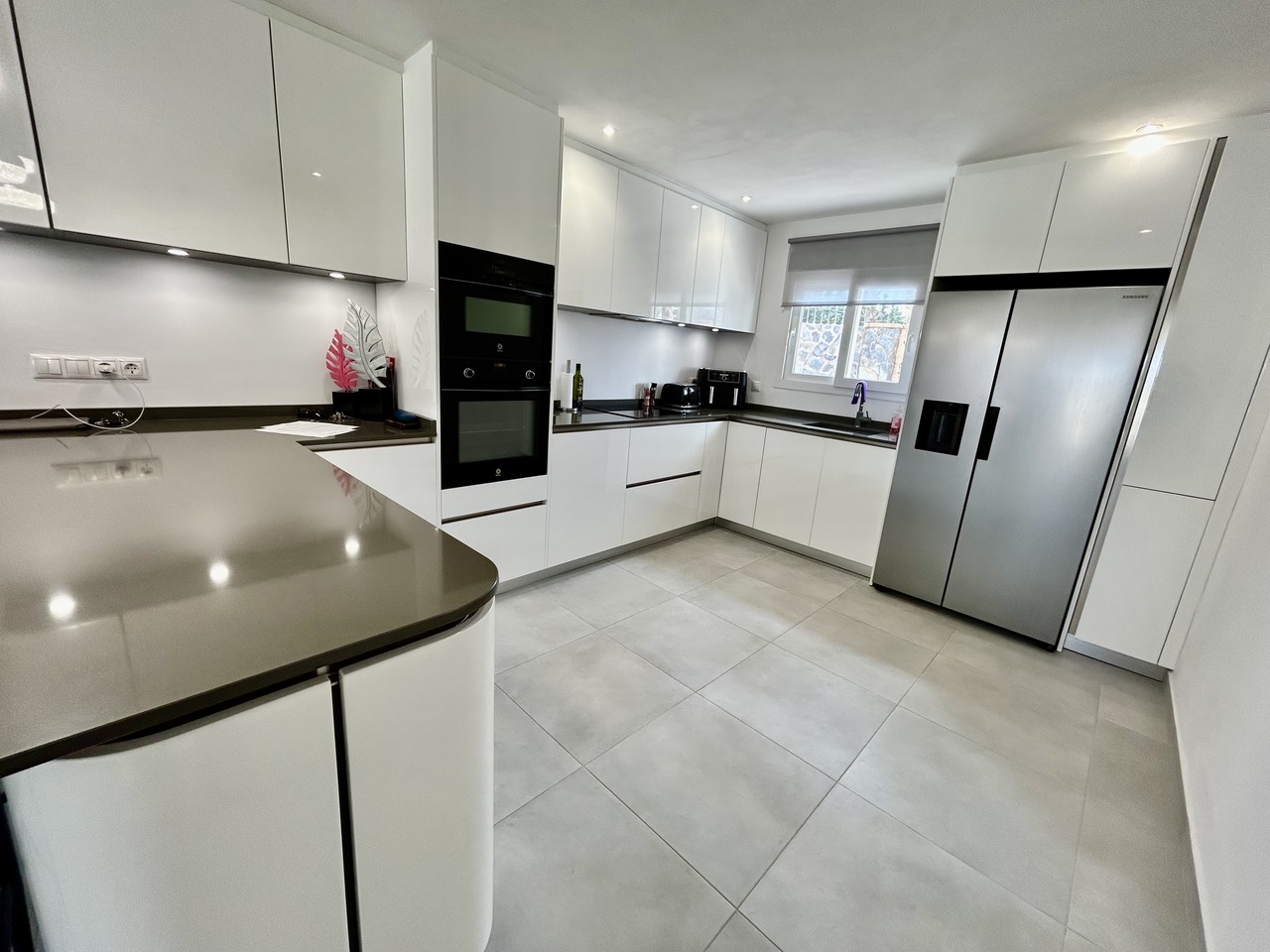 6 Bed, 4 Bath, HouseFor Sale, Cabo Roig, Alicante