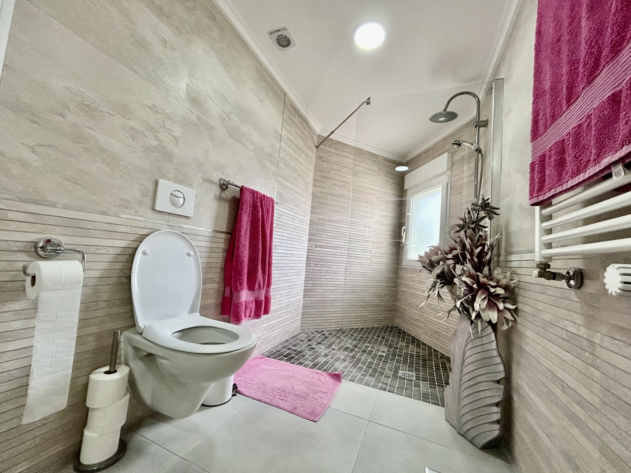 6 Bed, 4 Bath, HouseFor Sale, Cabo Roig, Alicante