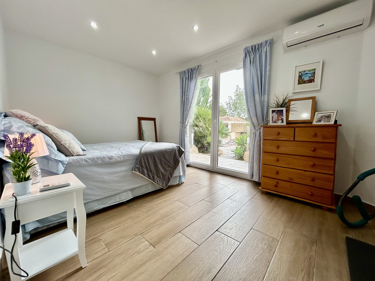 6 Bed, 4 Bath, HouseFor Sale, Cabo Roig, Alicante