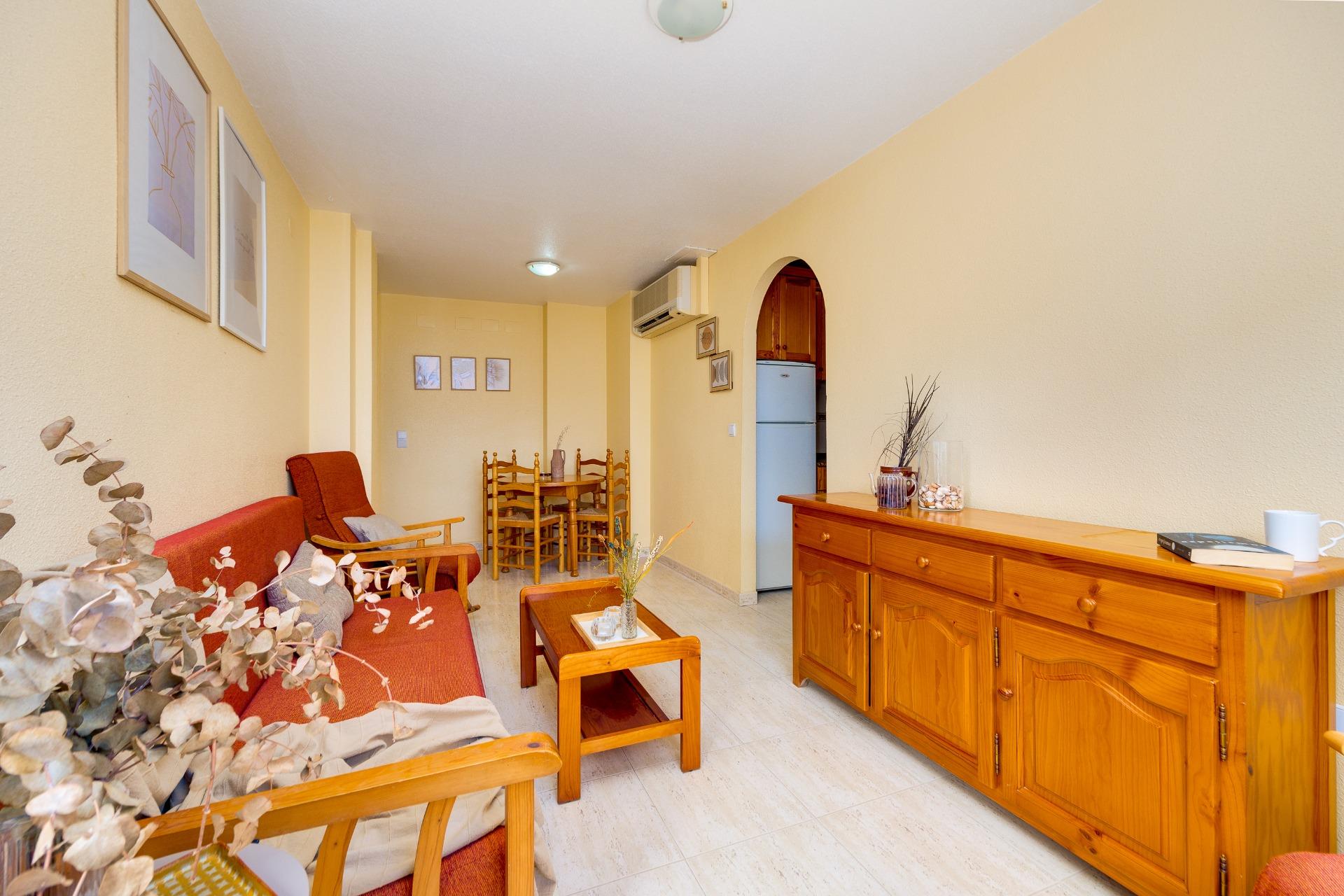 1 Bed, 1 Bath, ApartmentFor Sale, Torrevieja, Alicante