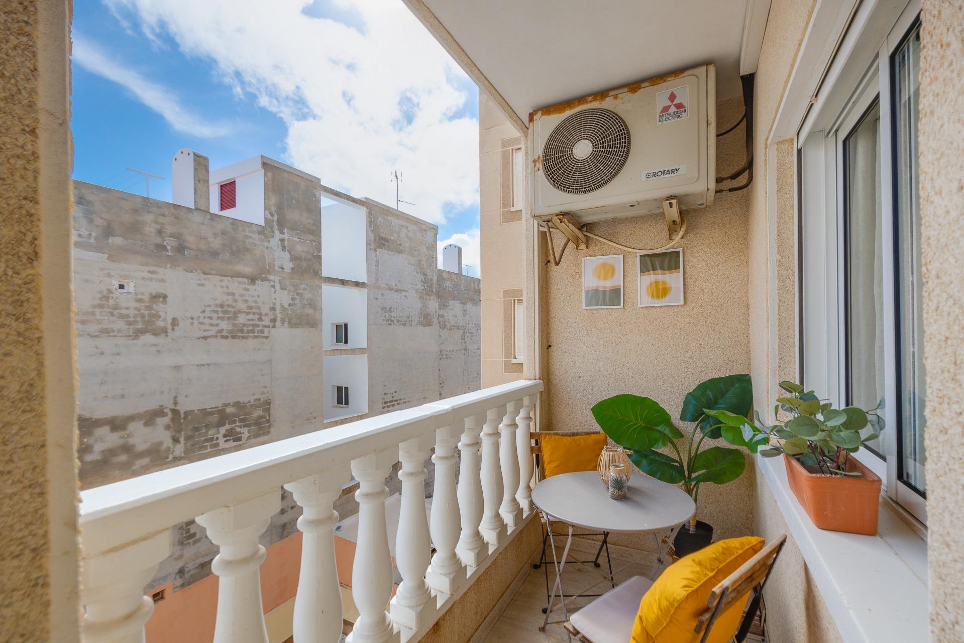 1 Bed, 1 Bath, ApartmentFor Sale, Torrevieja, Alicante