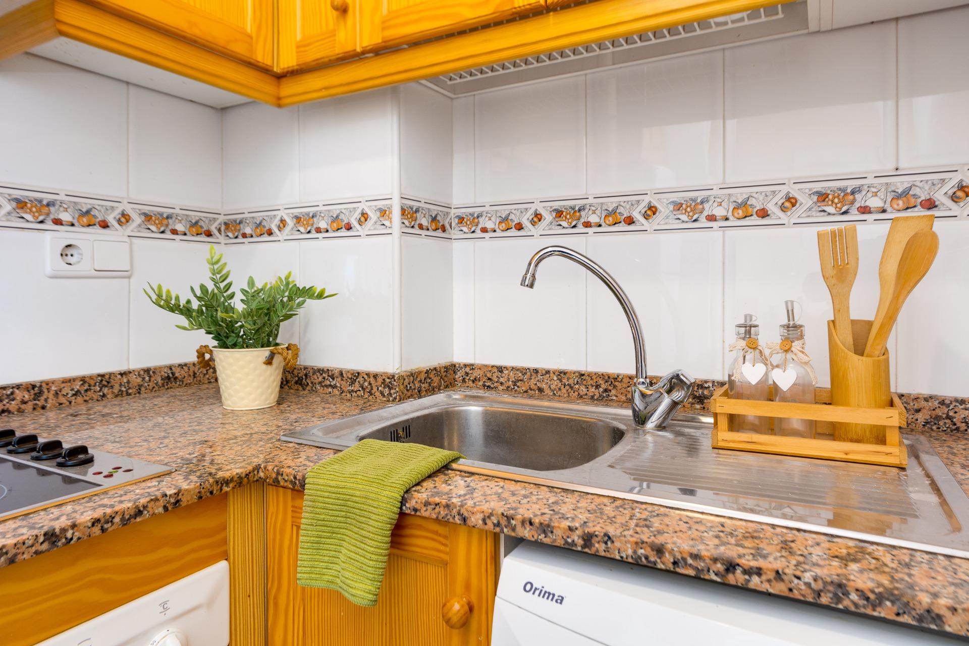 1 Bed, 1 Bath, ApartmentFor Sale, Torrevieja, Alicante
