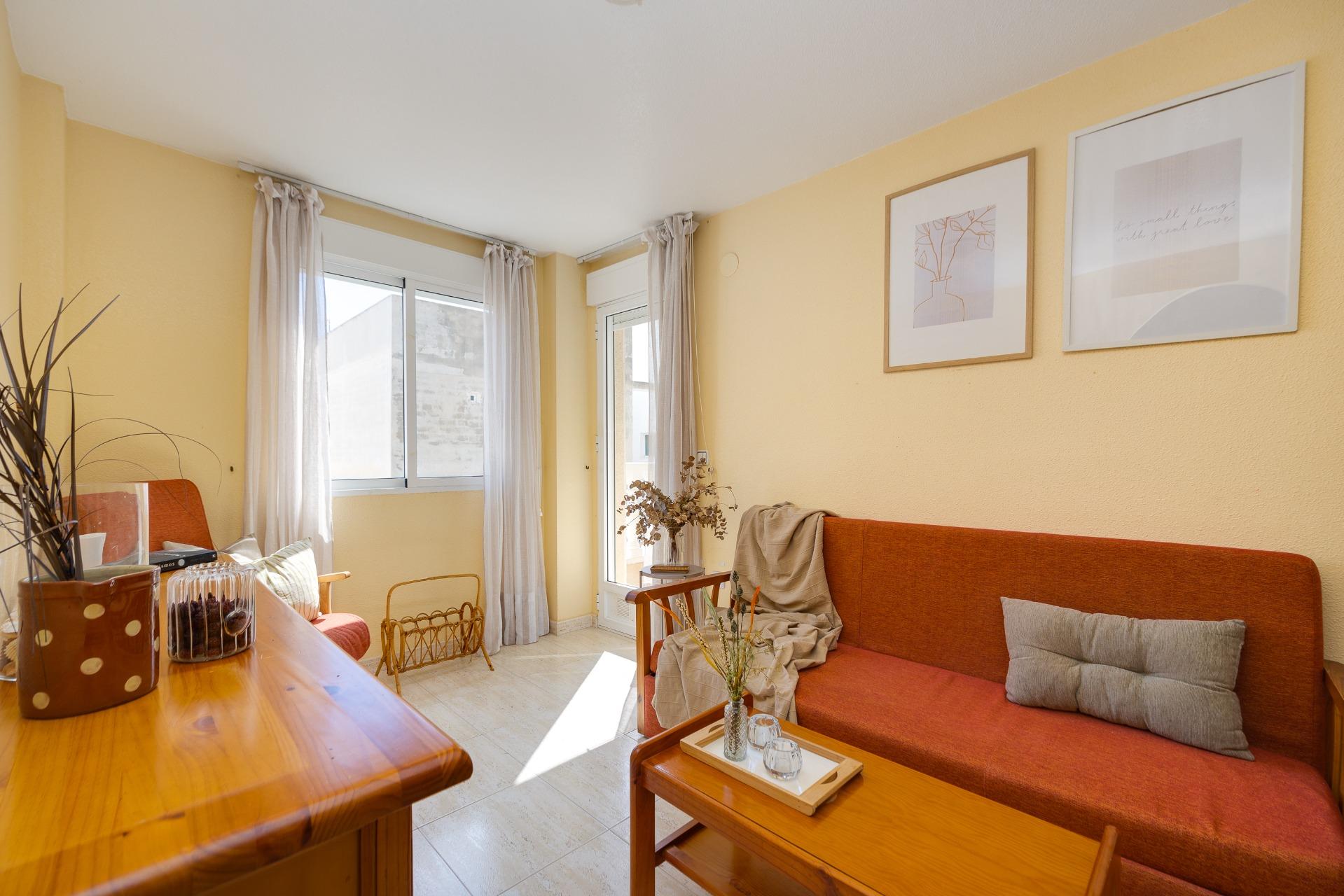 1 Bed, 1 Bath, ApartmentFor Sale, Torrevieja, Alicante