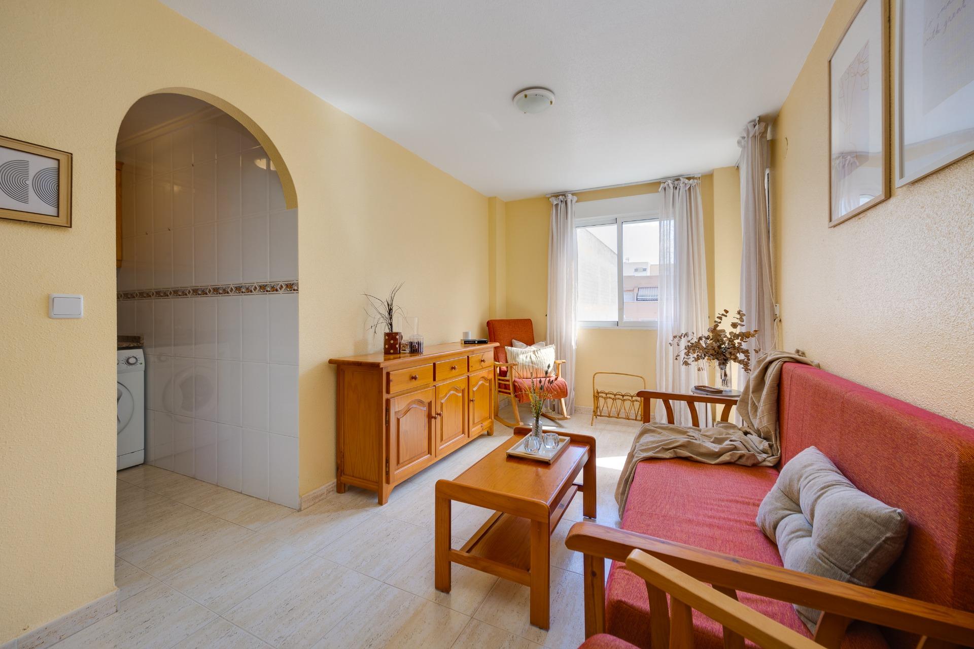 1 Bed, 1 Bath, ApartmentFor Sale, Torrevieja, Alicante