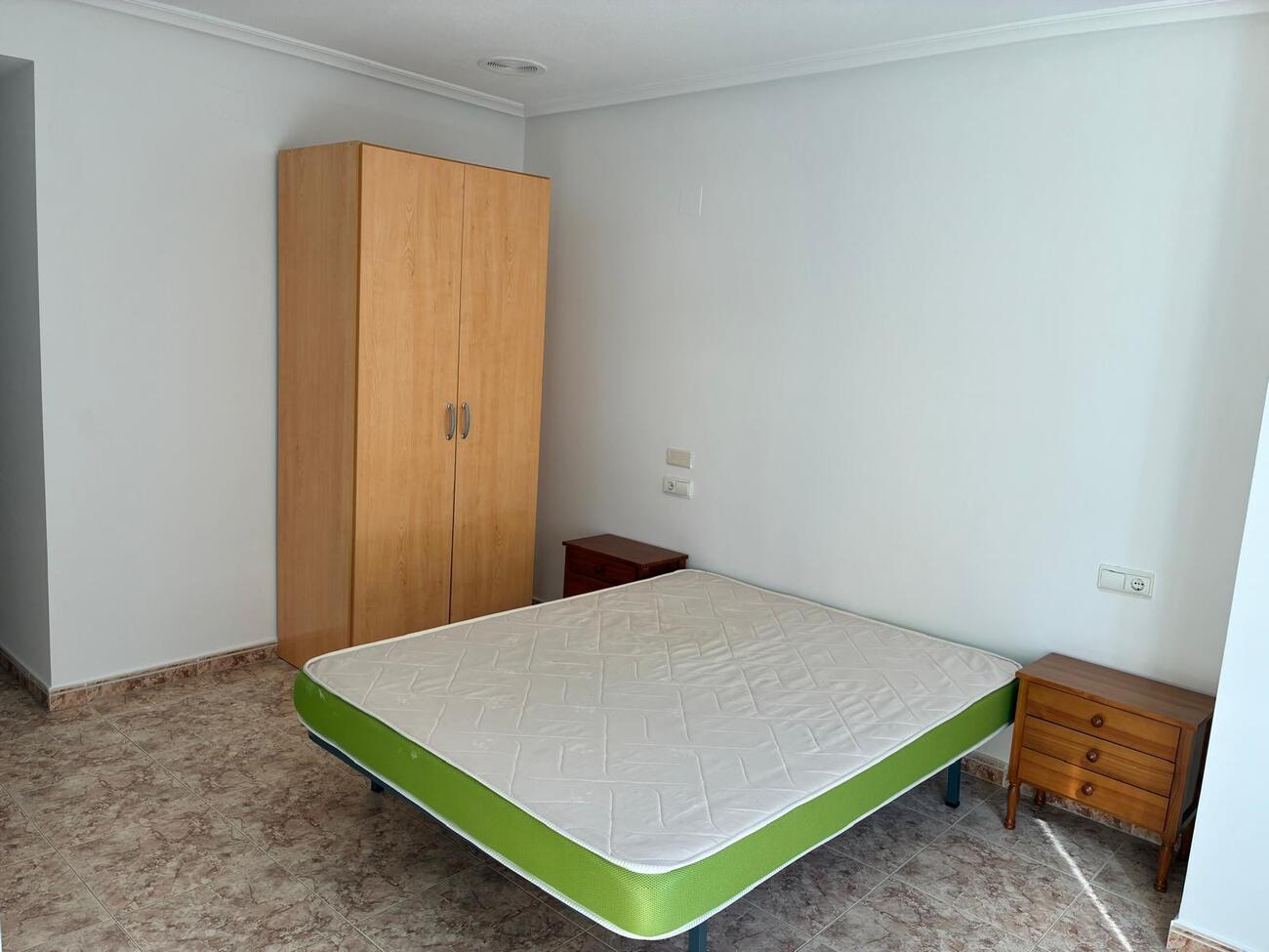 3 Bed, 2 Bath, ApartmentFor Sale, Almoradi, Alicante