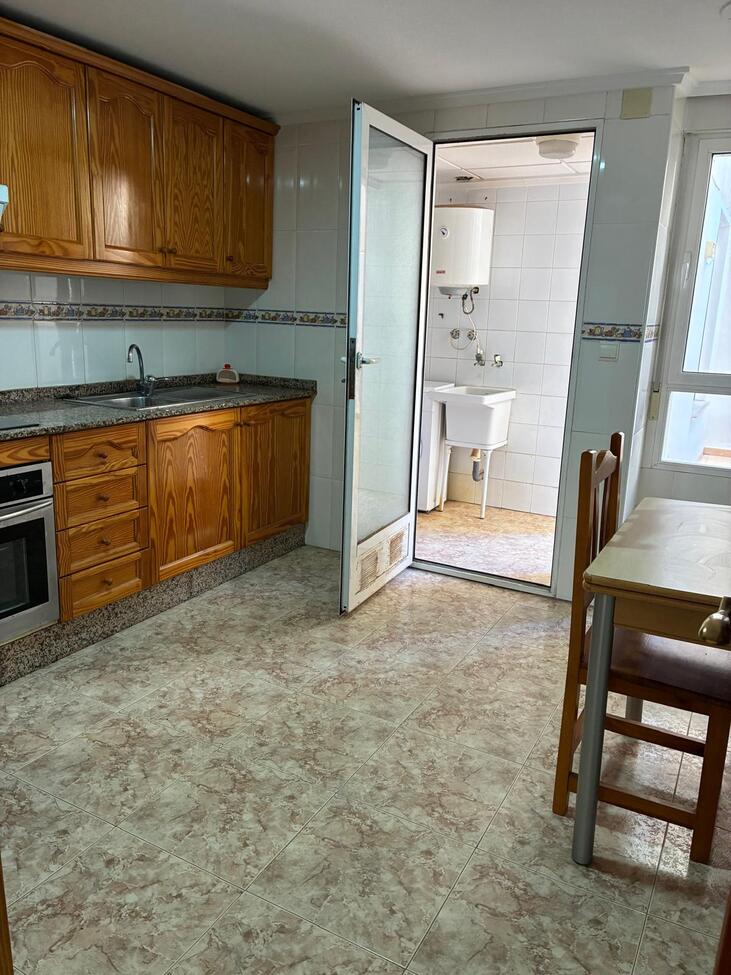 3 Bed, 2 Bath, ApartmentFor Sale, Almoradi, Alicante