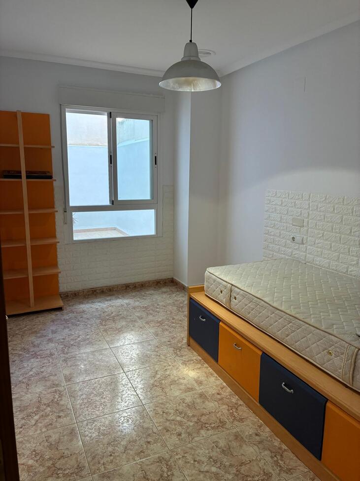 3 Bed, 2 Bath, ApartmentFor Sale, Almoradi, Alicante