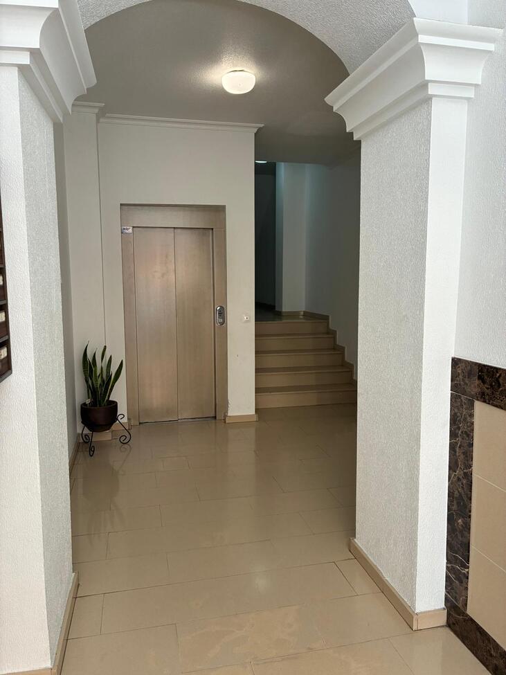 3 Bed, 2 Bath, ApartmentFor Sale, Almoradi, Alicante