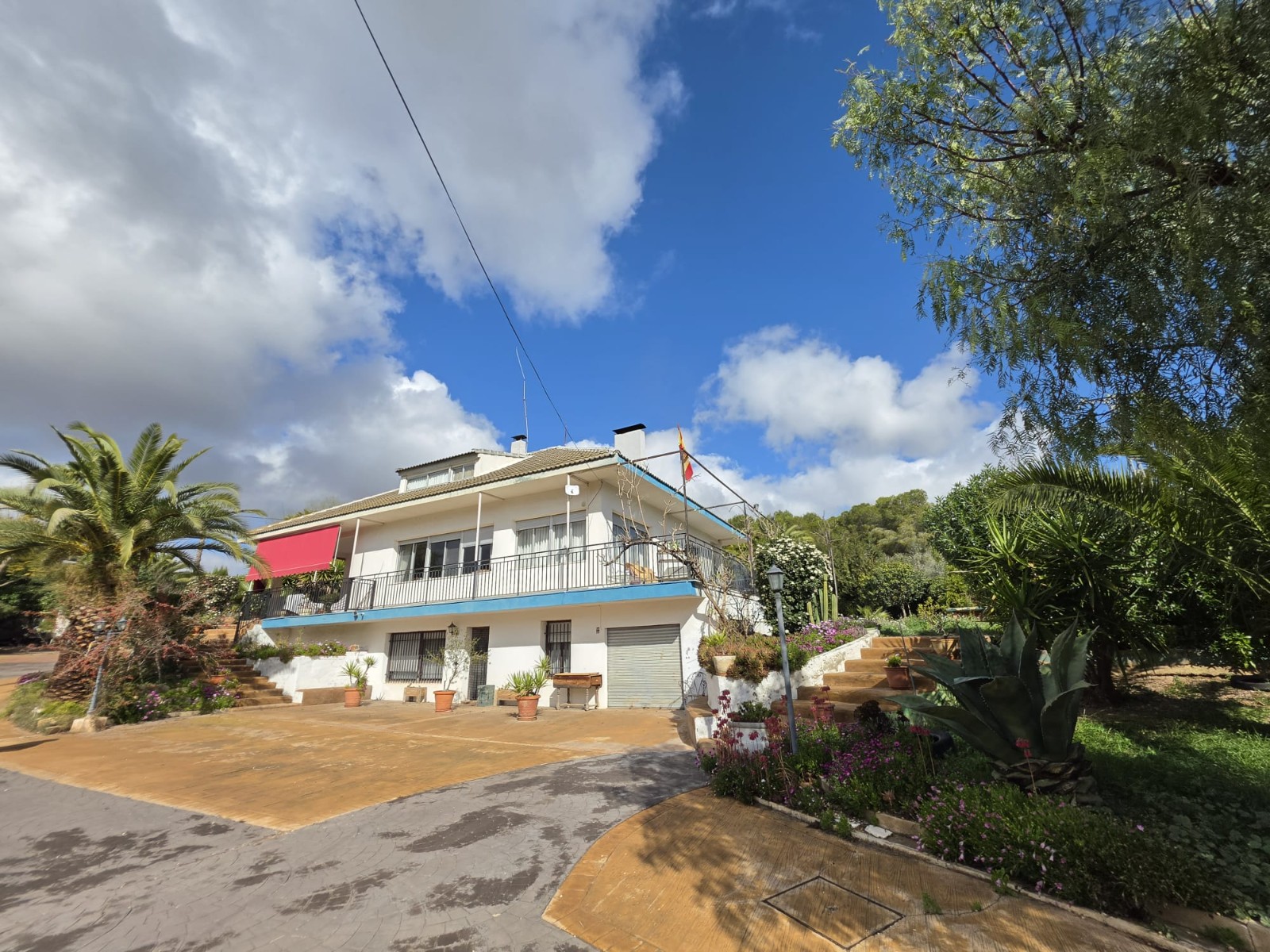 6 Bed, 4 Bath, HouseFor Sale, Elda, Alicante