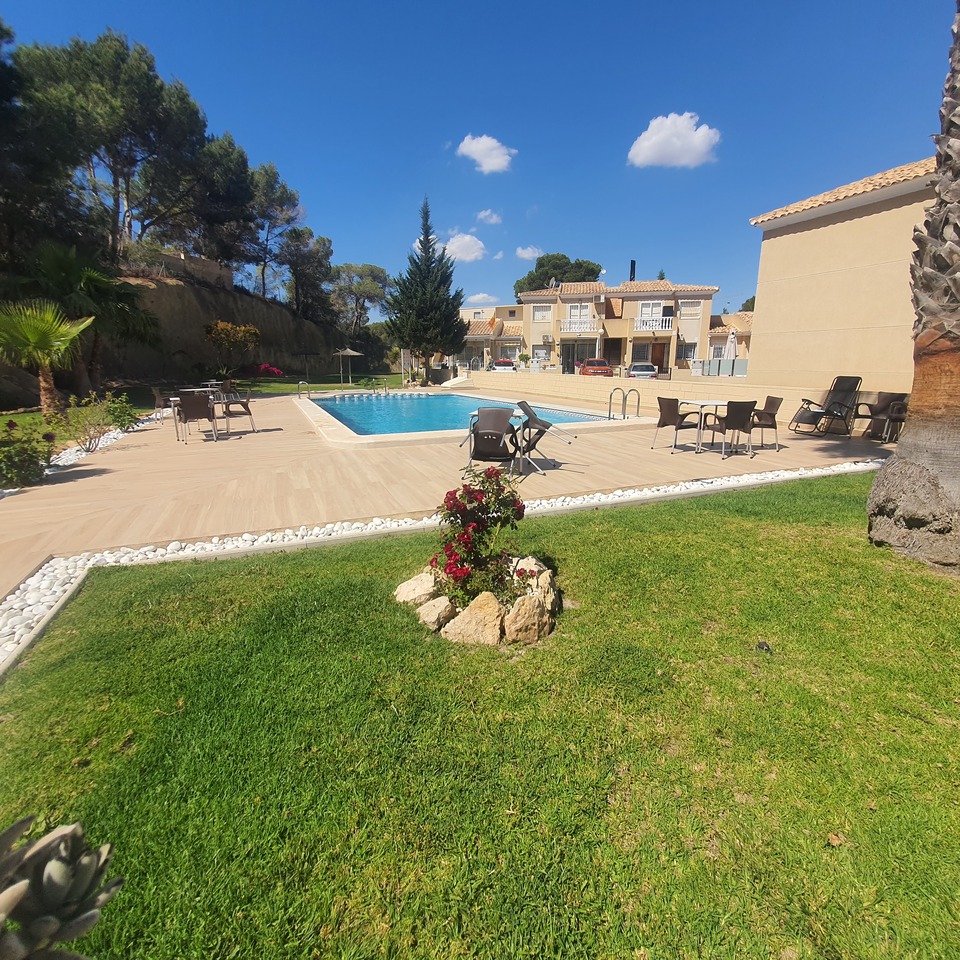 2 Bed, 1 Bath, ApartmentFor Sale, Torrevieja, Alicante