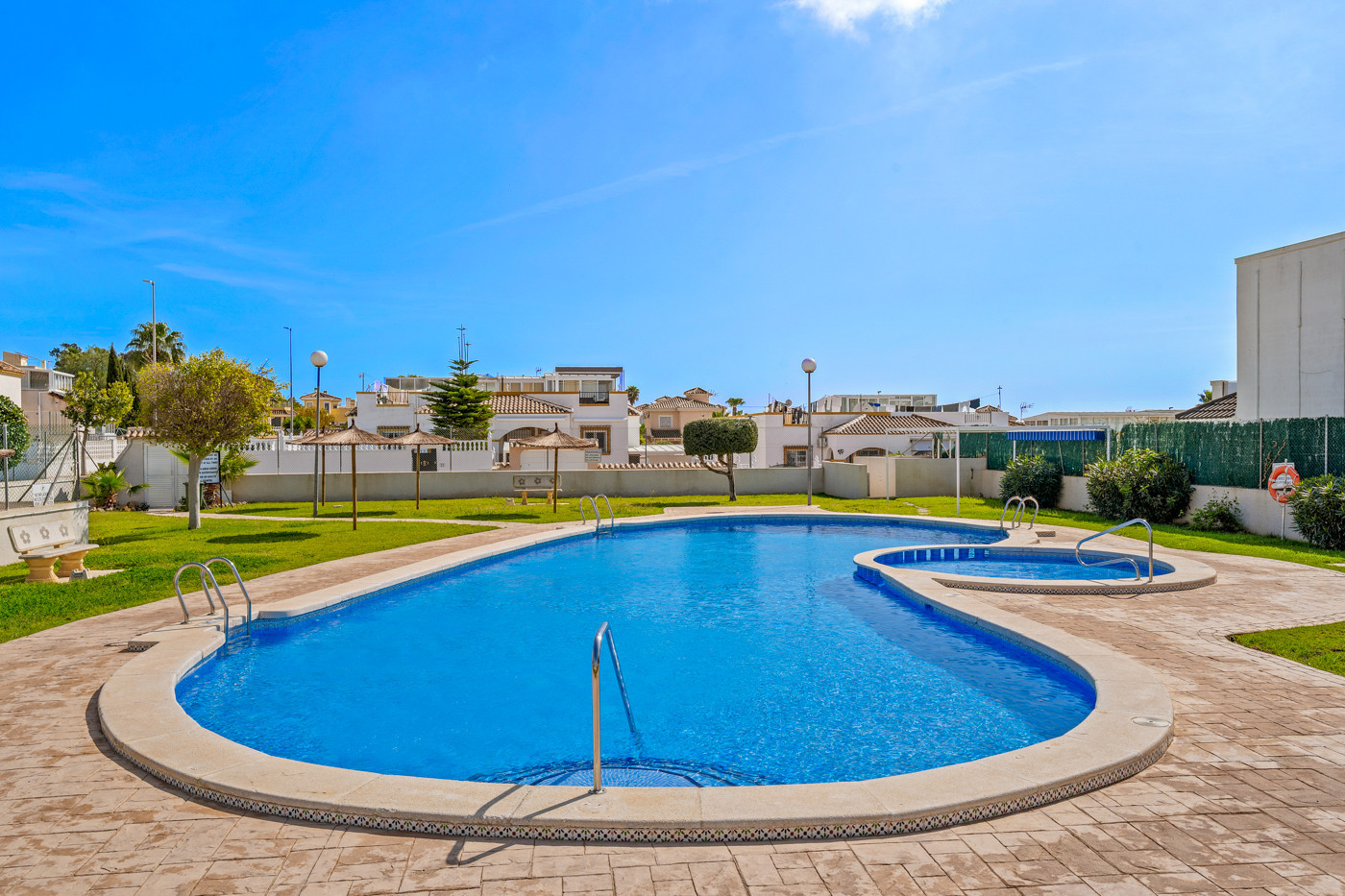 3 Bed, 1 Bath, HouseFor Sale, La Marina, Alicante