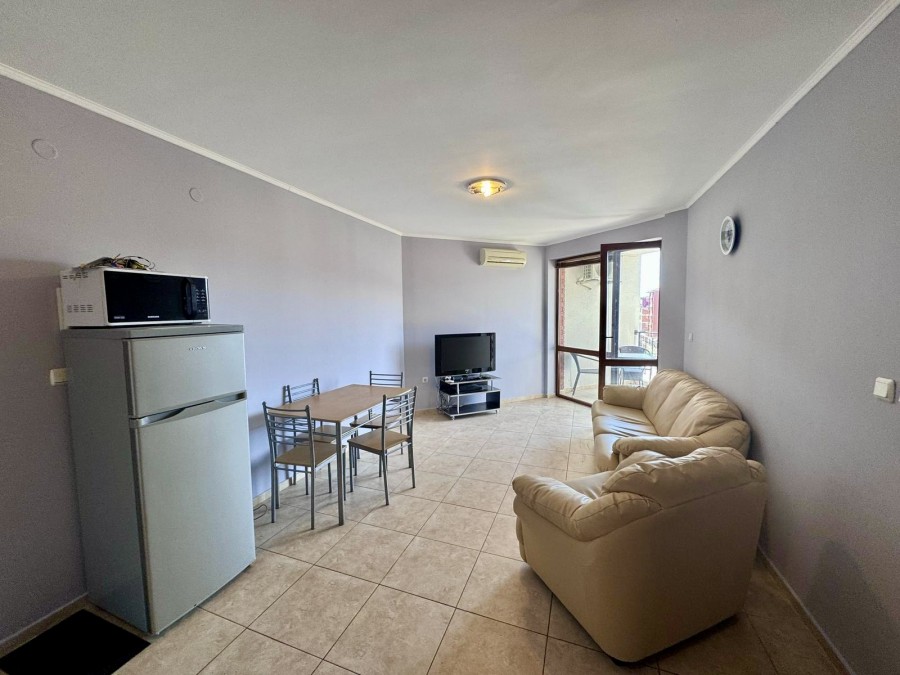 3 Bed, 2 Bath, ApartmentFor Sale, Nessebar