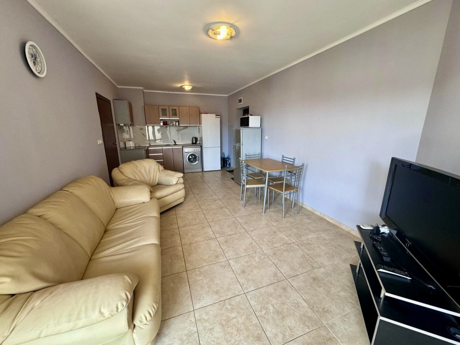 3 Bed, 2 Bath, ApartmentFor Sale, Nessebar