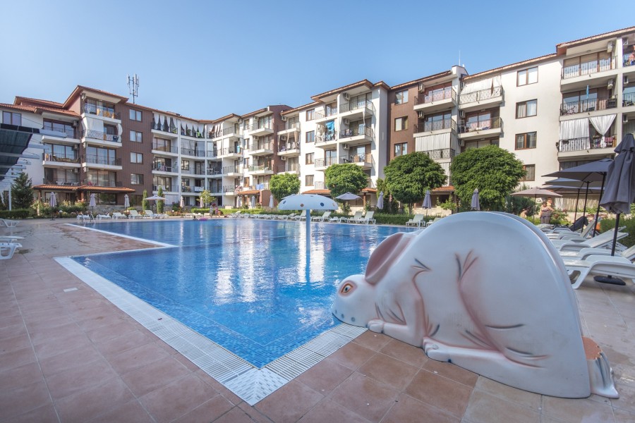 3 Bed, 2 Bath, ApartmentFor Sale, Nessebar