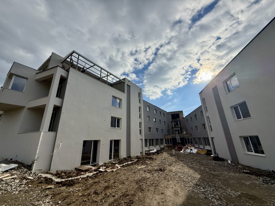 HouseFor Sale, SvetI Vlas