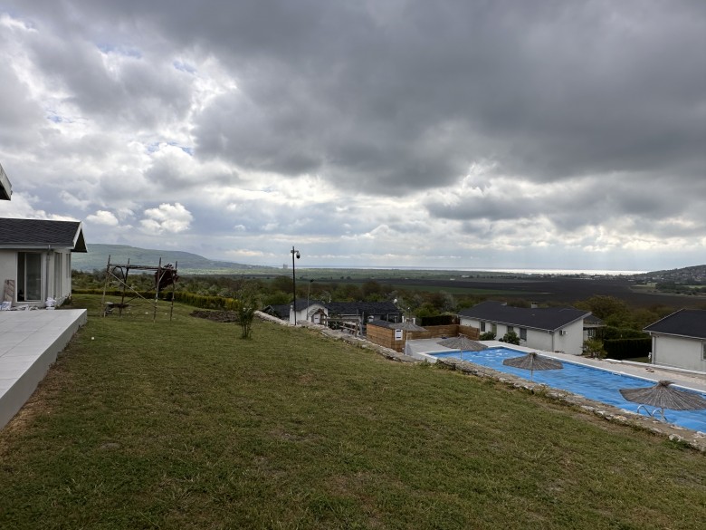 HouseFor Sale, Albena