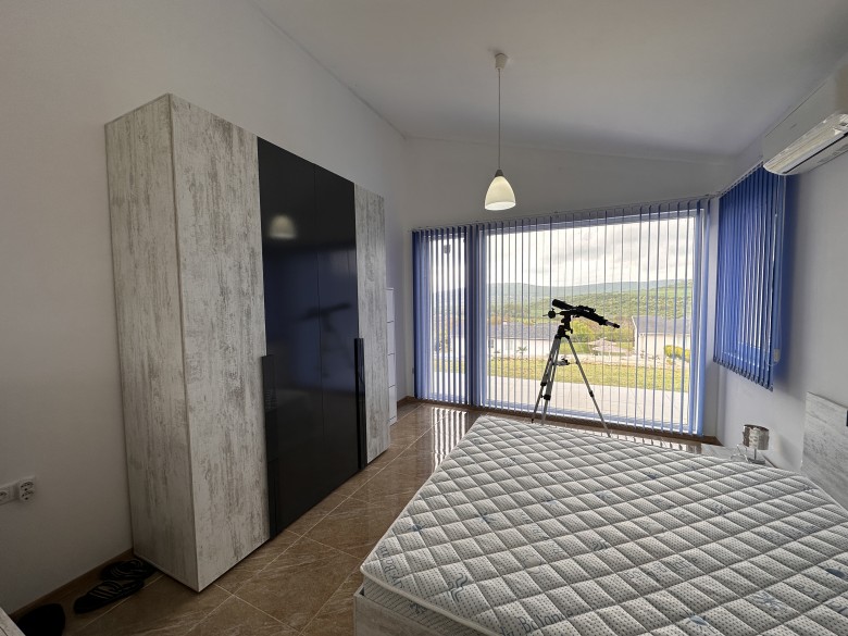 HouseFor Sale, Albena