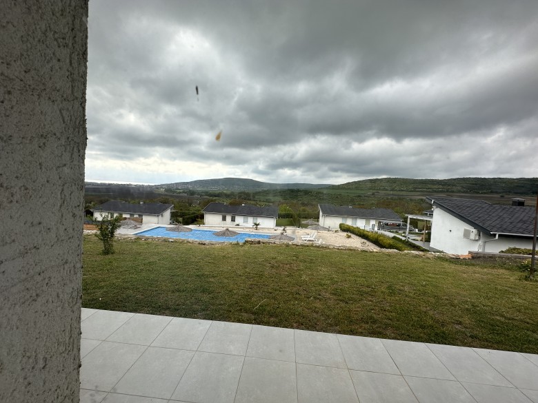 HouseFor Sale, Albena