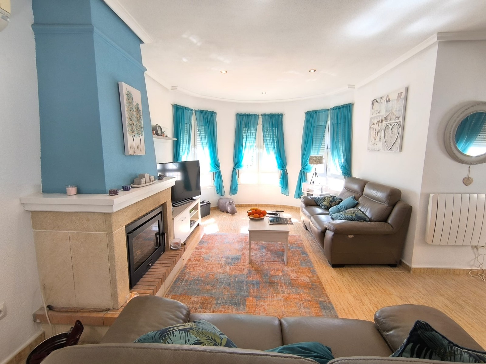 3 Bed, 2 Bath, HouseFor Sale, El Raso, Alicante