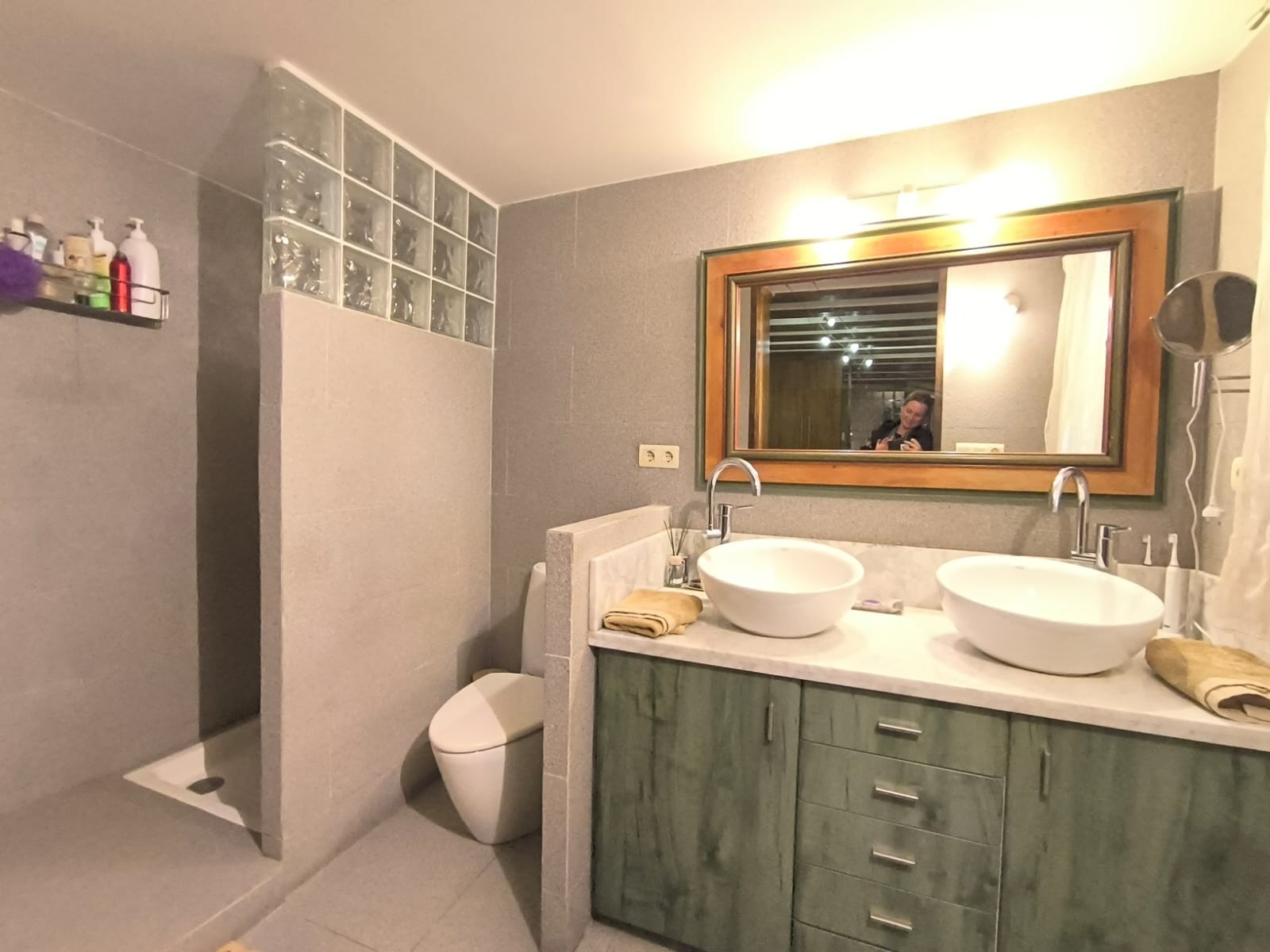 4 Bed, 2 Bath, HouseFor Sale, Villena, Alicante